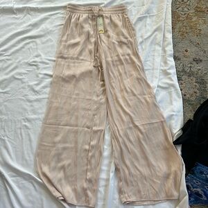 Size xs silk wide leg pants c and c California